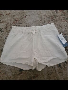 Kohl's Light Cream Rewind Btand Drawstring Shorts